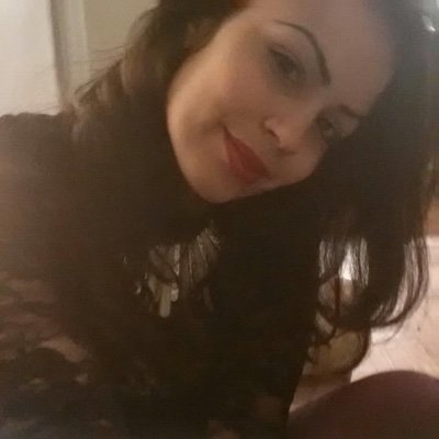 Profile Picture of Crystal Irizarry (@CrystalIrizar15) on Twitter