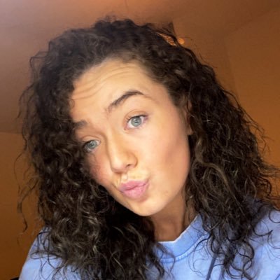 Profile Picture of Claudia Mccabe (@ClaudiaMccabe4) on Twitter