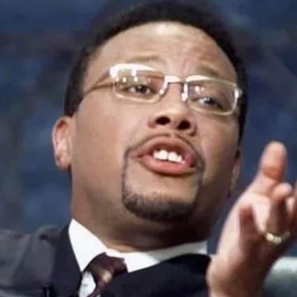 Ulysses Brown - Poshmark Profile Picture of Ulysses Brown (@handheldbat09) on Poshmark