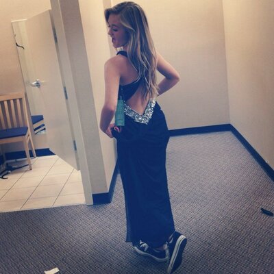 Profile Picture of Lindsey Blevins (@blevinsballer20) on Twitter