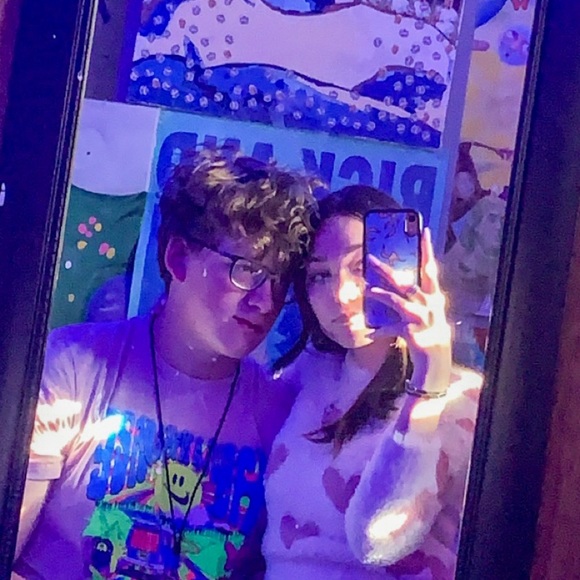 Gabby Santoriello - Poshmark Profile Picture of Gabby Santoriello (@gabbysantoriell) on Poshmark