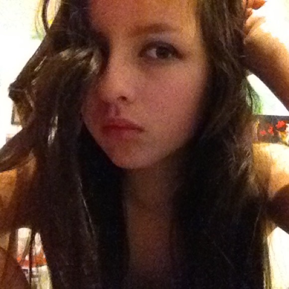 Profile Picture of Cody Hardenbrook (@queencody) on Poshmark