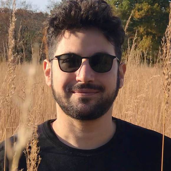 Profile Picture of Ilan Wainstein (@ilanwainstein) on Poshmark