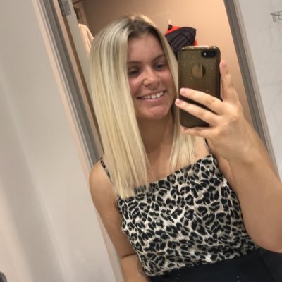 Profile Picture of J E S S (@Jess_Ireland72) on Twitter