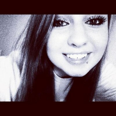 Profile Picture of Clarissa Cannon (@risssalorraine) on Twitter