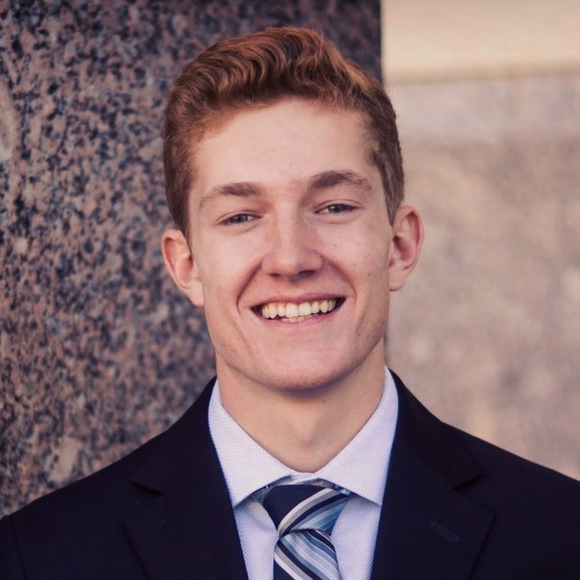 Profile Picture of Thomas Cuthbert (@thomascuthbert) on Poshmark