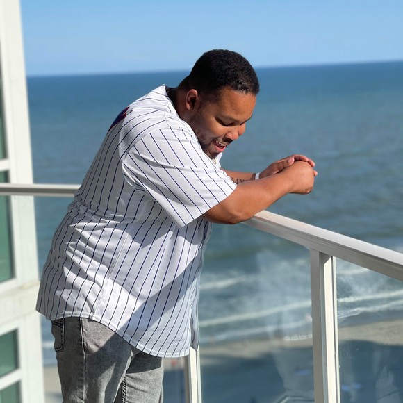 Profile Picture of Jerrell Deans (@jgdeans0718) on Poshmark