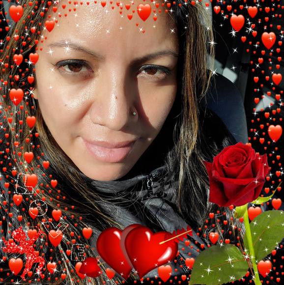 Profile Picture of Cecilia Alvarez (@cecilita310) on Poshmark