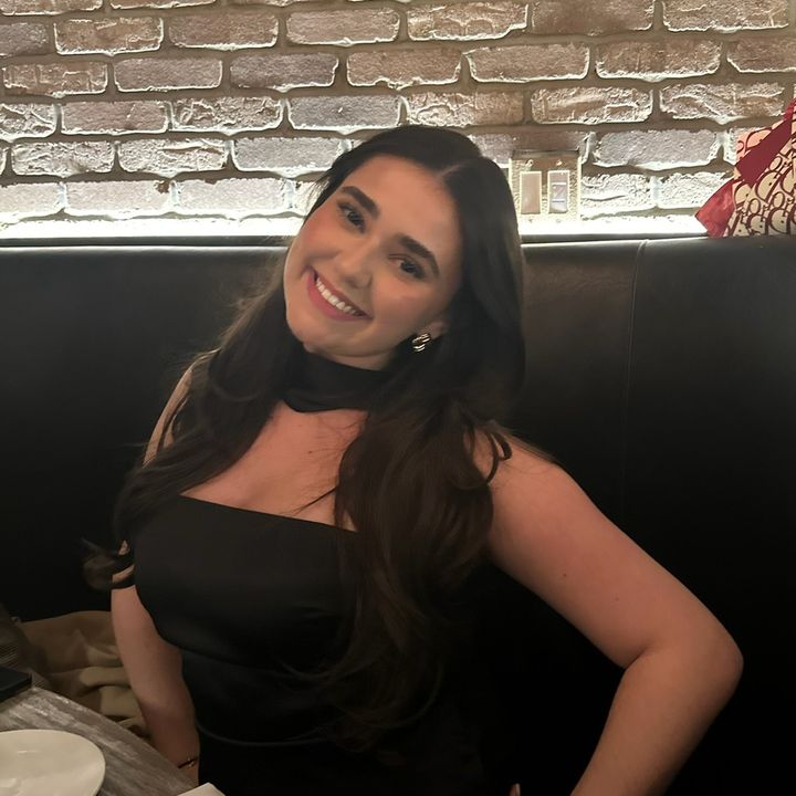 Profile Picture of barbara (@barbaraaval) on Tiktok