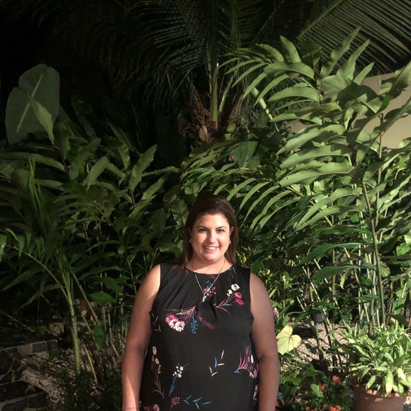 Profile Picture of Josephine Mikhail (@josieym) on Poshmark