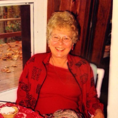 Profile Picture of Joyce McBride (@GAJAJGAJ) on Twitter