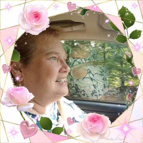 Profile Picture of Mary jo Sweany (@sweany60) on Poshmark