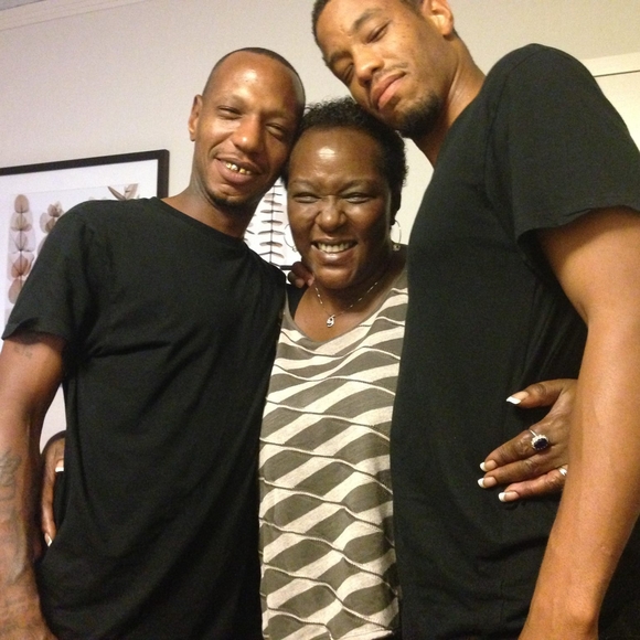 Profile Picture of Beverly Hughes (@bevdhughes) on Poshmark