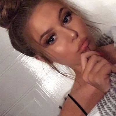 Profile Picture of Erin Brown (@erinbrownn_x) on Twitter