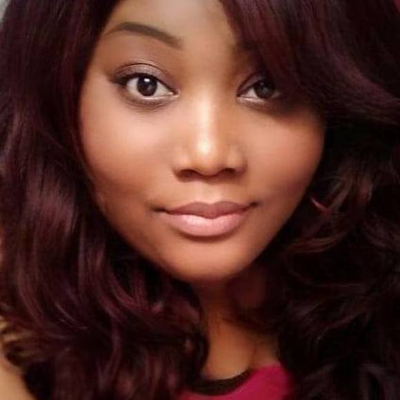 Profile Picture of Quantina Patrick (@shareebadazz) on Poshmark