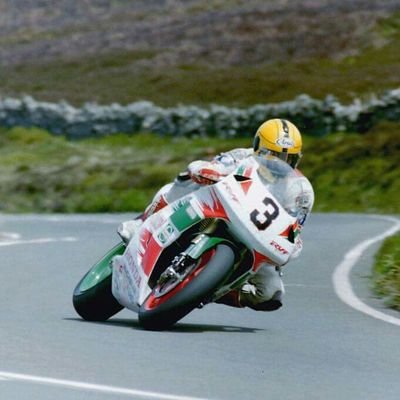 Profile Picture of Paul Fitzsimons (@PaulFitzsimon11) on Twitter