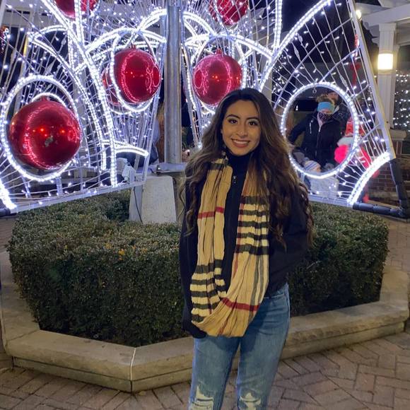 Profile Picture of Samady Picon (@a_samady) on Poshmark