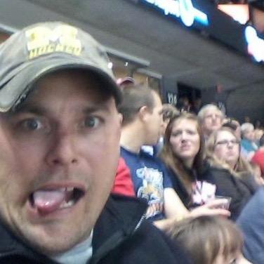 Profile Picture of Jon Henkel (@jon_jrhenkel23) on Twitter