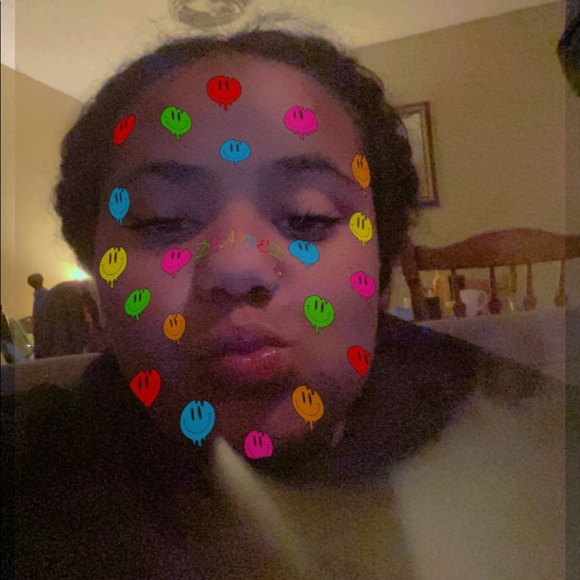 Profile Picture of Tracie Thomas (@traciethomas331) on Poshmark