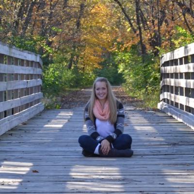 Profile Picture of Cassandra Larson (@cmlarson1) on Twitter