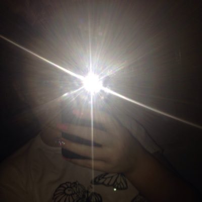 Profile Picture of Moods (@TamaraFenton2) on Twitter