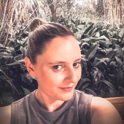 Profile Picture of Amandaland (@TheAmandaLand) on Twitter