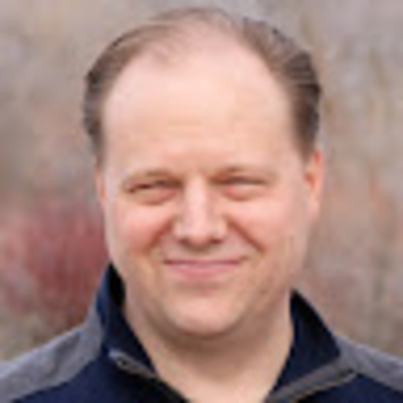 Profile Picture of Daniel Baxter (@dbaxter103) on Poshmark