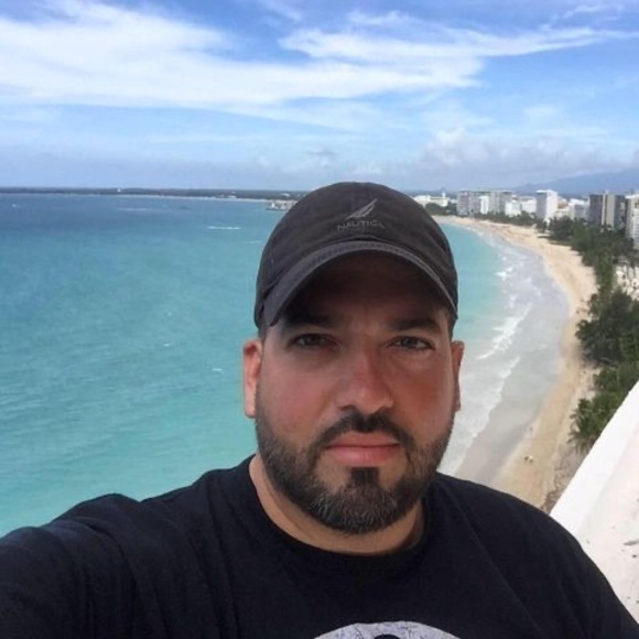 Profile Picture of Albert Benson (@albertbenson) on Poshmark
