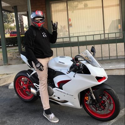 Profile Picture of James Clapp (@JTC350z) on Twitter