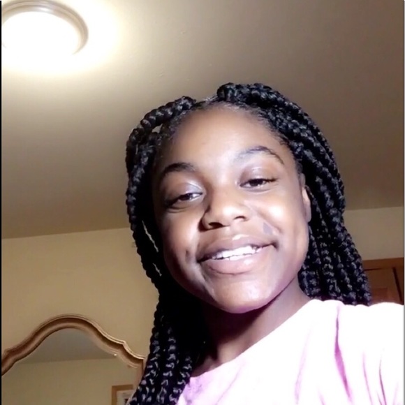 Profile Picture of Jayla Triplett (@jaylaabriee) on Poshmark