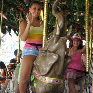 Profile Picture of Amanda Anatra (@105654446) on Myspace