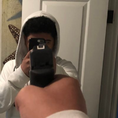 Profile Picture of The Best StepBro (@lance2xx) on Twitter