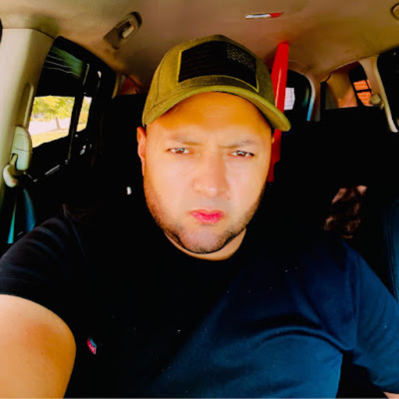 Profile Picture of Abelardo Pizana (@joseabepizana78) on Poshmark