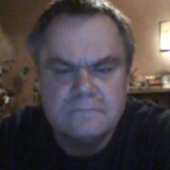 Profile Picture of Daniel Scribner (@daniel_scribner) on Poshmark