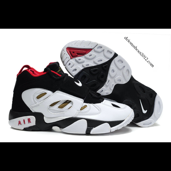 Profile Picture of Joshua Rubio (@gshock12345) on Poshmark