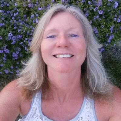 Profile Picture of Mary Burnham (@Burnham1Mary) on Twitter