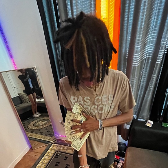 Profile Picture of Jeremiah Jefferson (@cyberlxve) on Poshmark