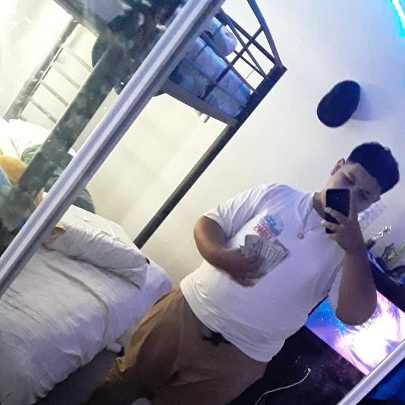 Profile Picture of Gustavo Alvarez (@gustavoalvar968) on Poshmark