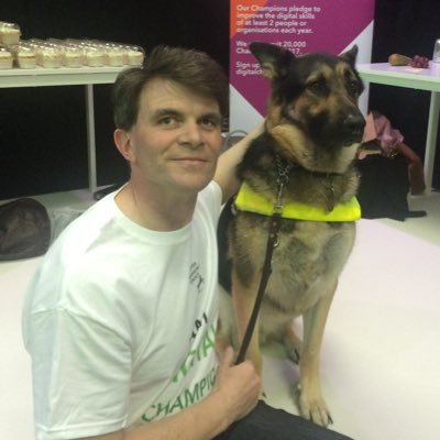 Profile Picture of Robin Christopherson (@USA2DAY) on Twitter