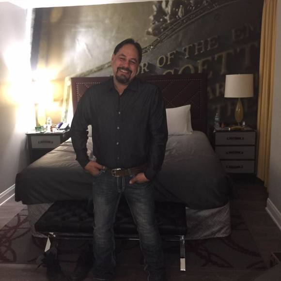 Profile Picture of James Schoen (@jamesratfink) on Poshmark
