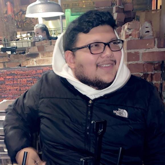 Profile Picture of Jonathan Lizama (@chato012) on Poshmark