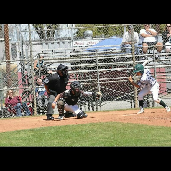 Profile Picture of Grant Decatrel (@grantos) on Poshmark