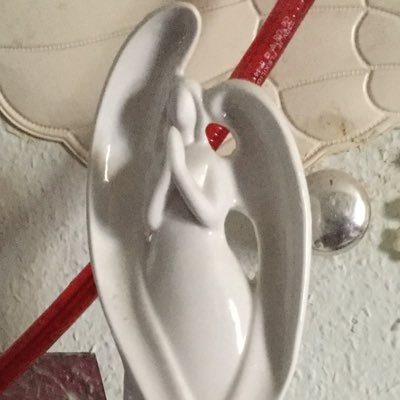 Profile Picture of Izzy Phoenix (@SenneKim) on Twitter