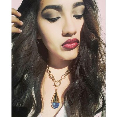 Profile Picture of Vanessa  Coronado (@va_ne_Co) on Twitter