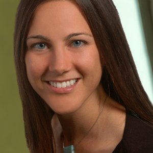 Profile Picture of Dr. Laura Lambert (@lauralambertnd) on Twitter