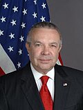 Profile Picture of Richard E. Hoagland - Wikipediaon Wikipedia