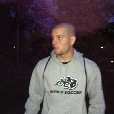 Profile Picture of DeRosa (@PatrickDeRosa7) on Twitter