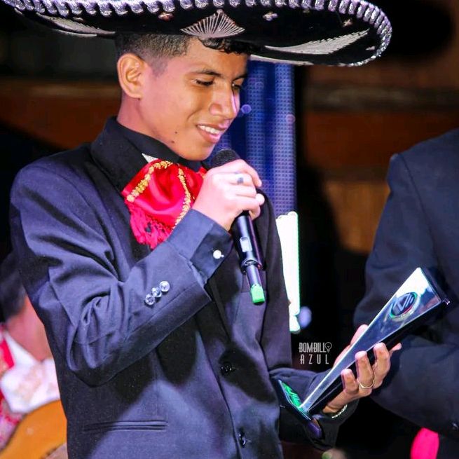 Profile Picture of El Charrito De Oro (@albertoramosoficial1) on Tiktok