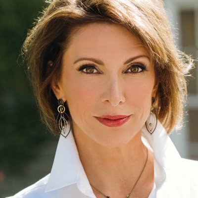 Profile Picture of Kathy Korman Frey  (@ChiefHotMomma) on Twitter