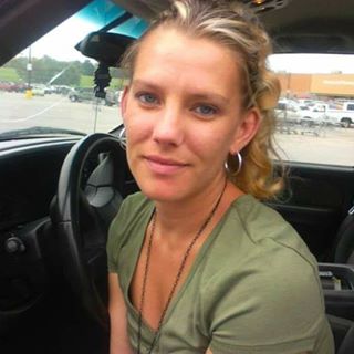 Profile Picture of Kari Nicole Hukill (@cory.lowther.39) on Facebook